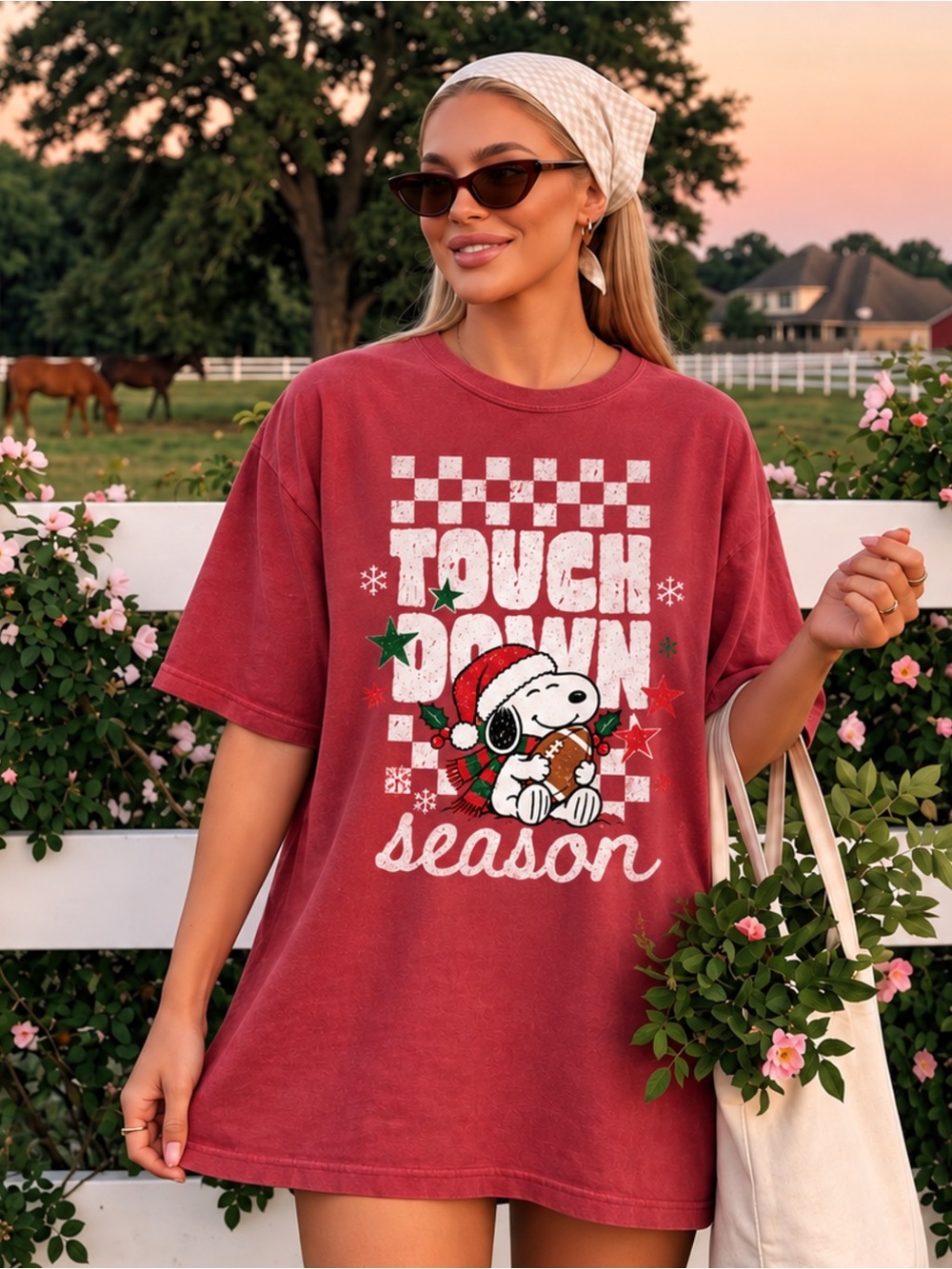 Football Snoopy Touchdown Season Comfort Colors 1717 T-Shirt Red NWT